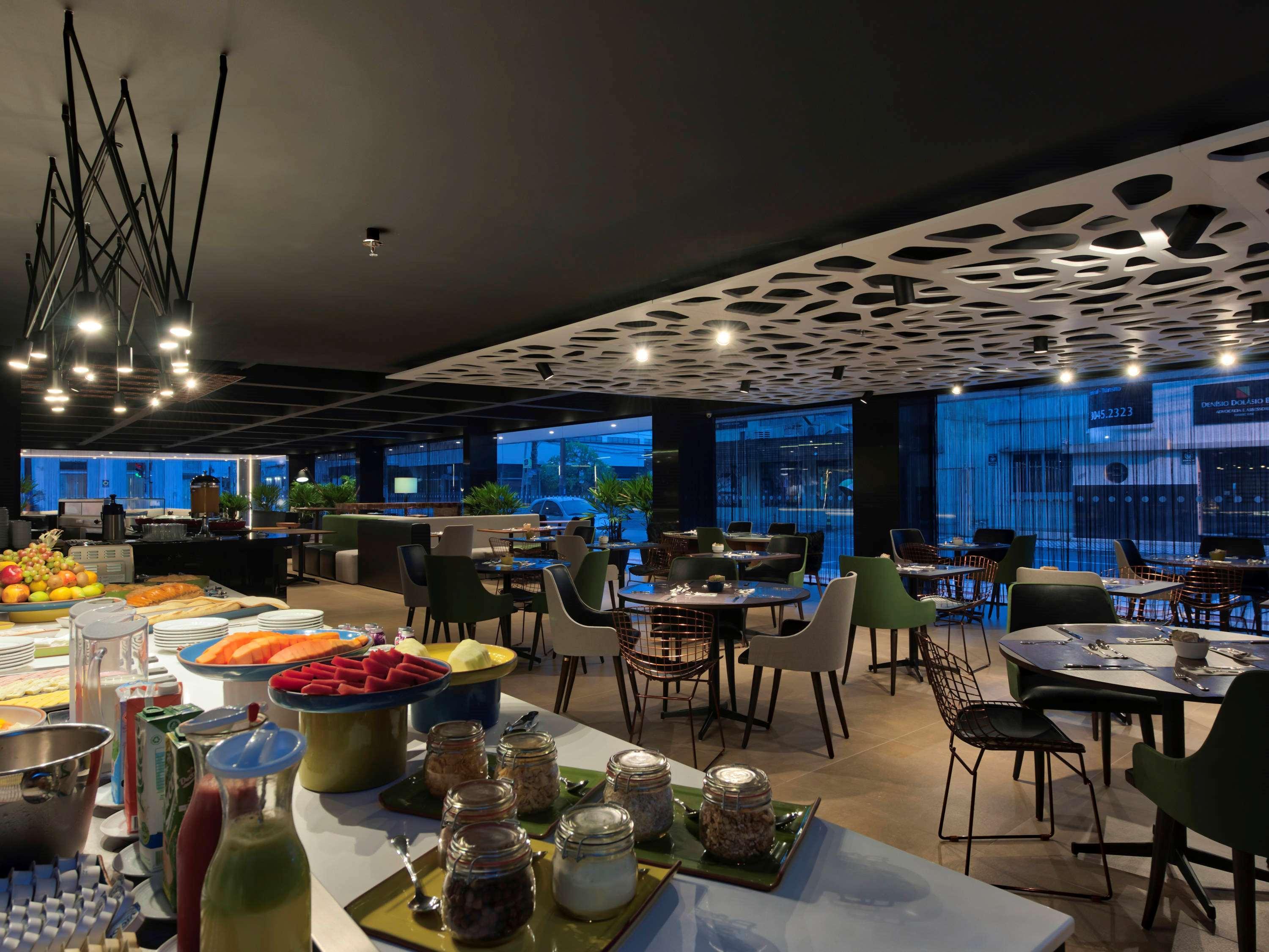 Novotel Itajaí Buitenkant foto